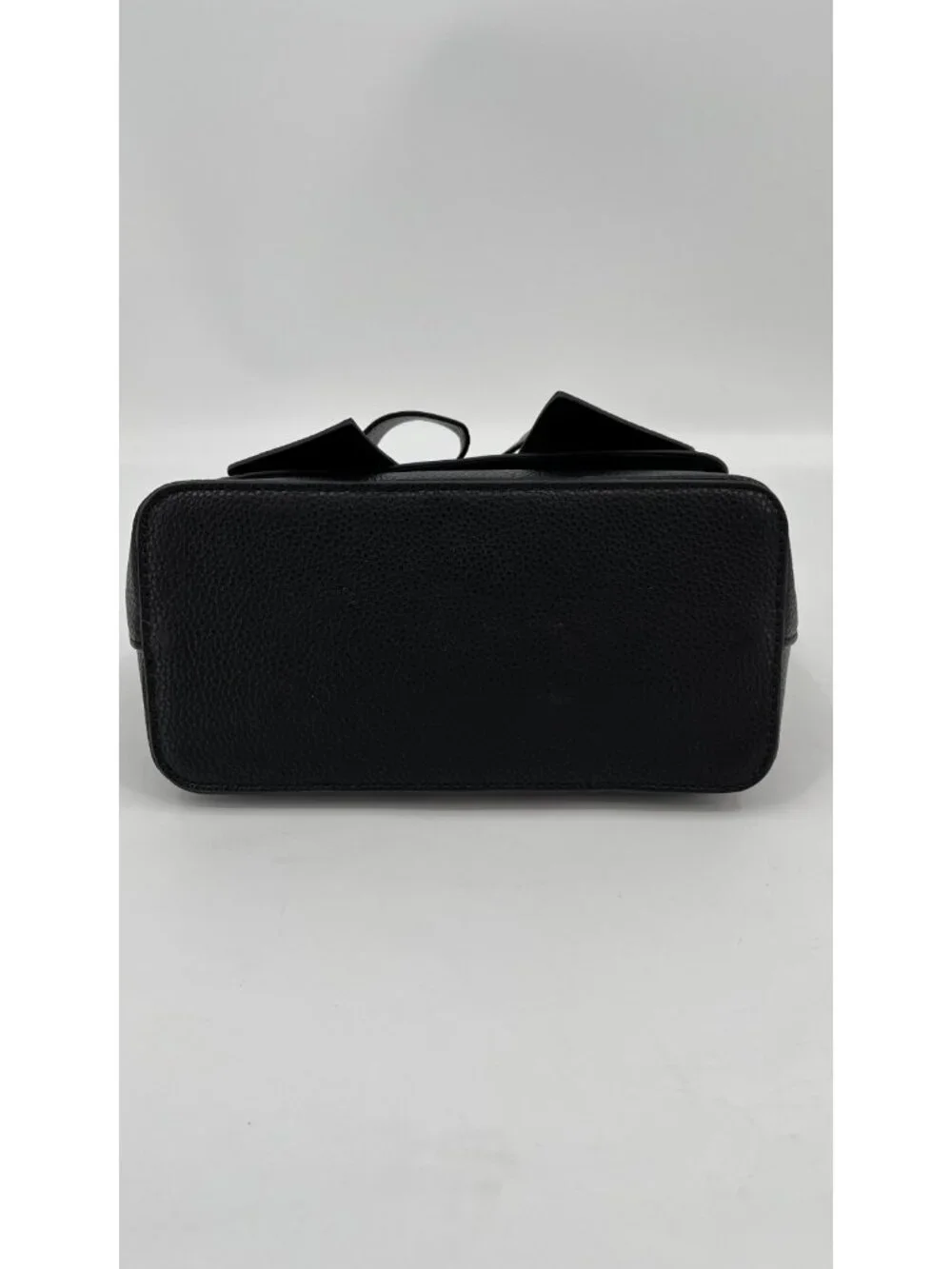 Crossi Jasmine Bowtie Crossbody Black Gold Hardware Snap Vegan Leather - Picture 7 of 7